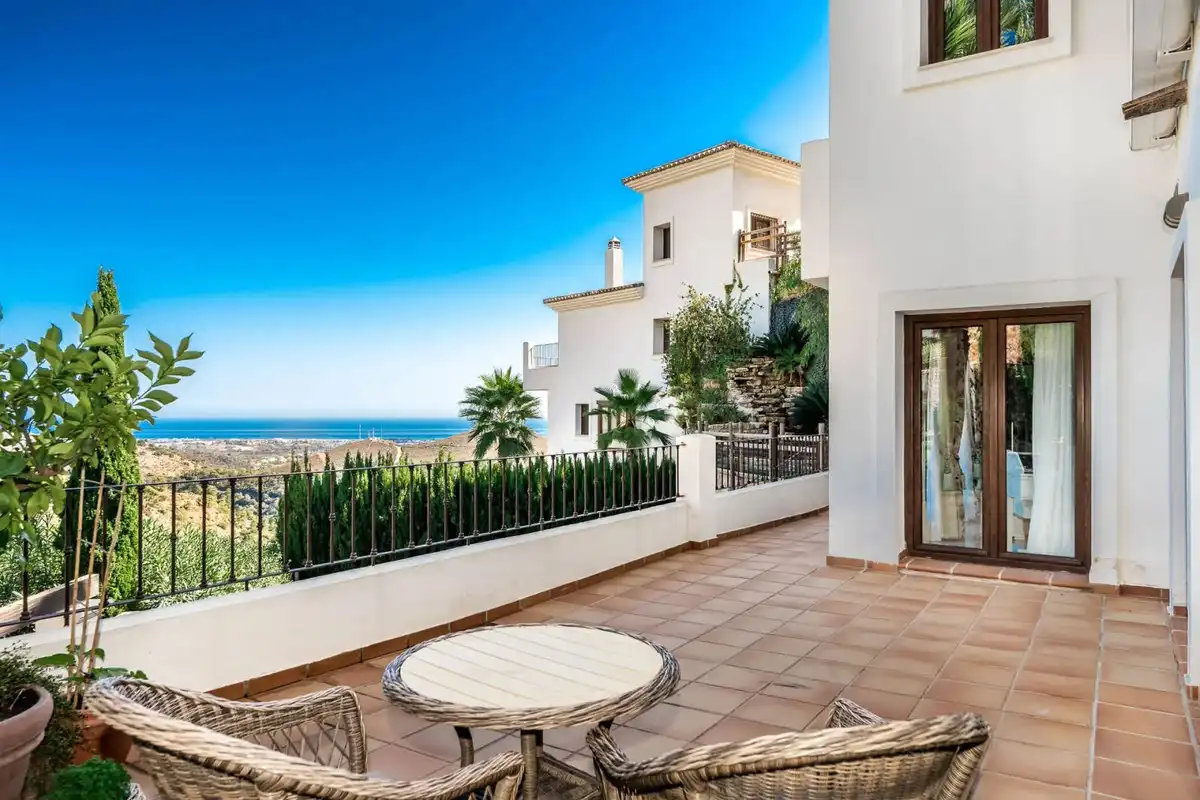 Chalet con piscina en venta en Calle Aixa 1H, imagen 4
