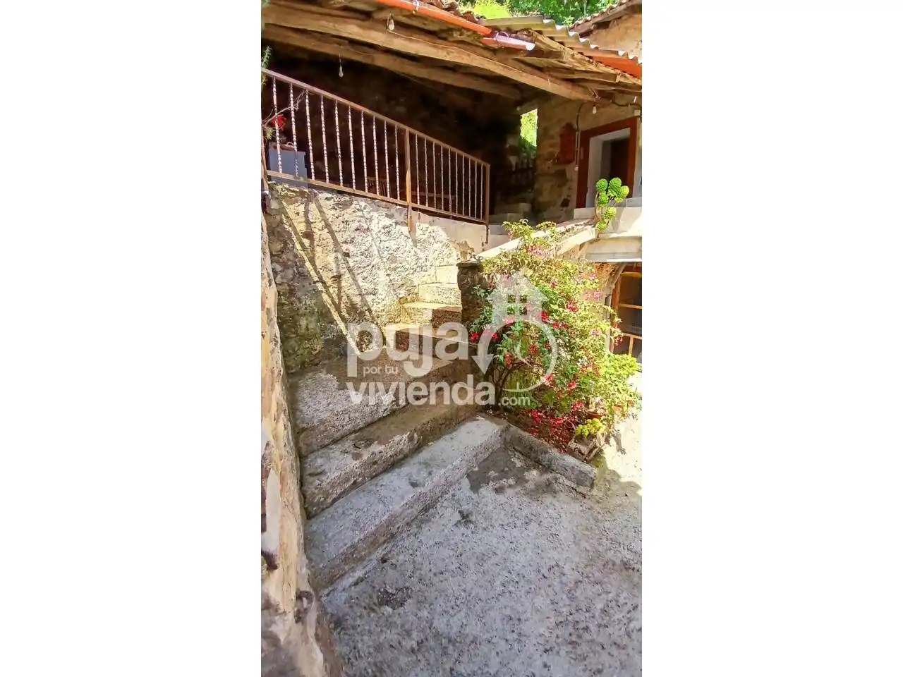 Casa o chalet en venta en Tineo con Jardín privado, Terraza y Amueblado