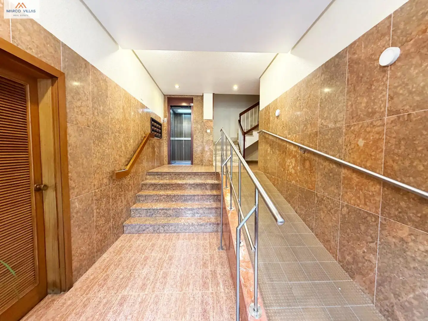 Piso en venta en Guardamar del Segura con Balcón