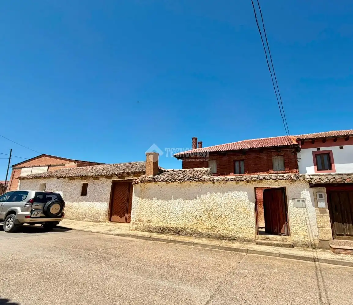Vista exterior de Casa o xalet en venda en Páramo de Boedo