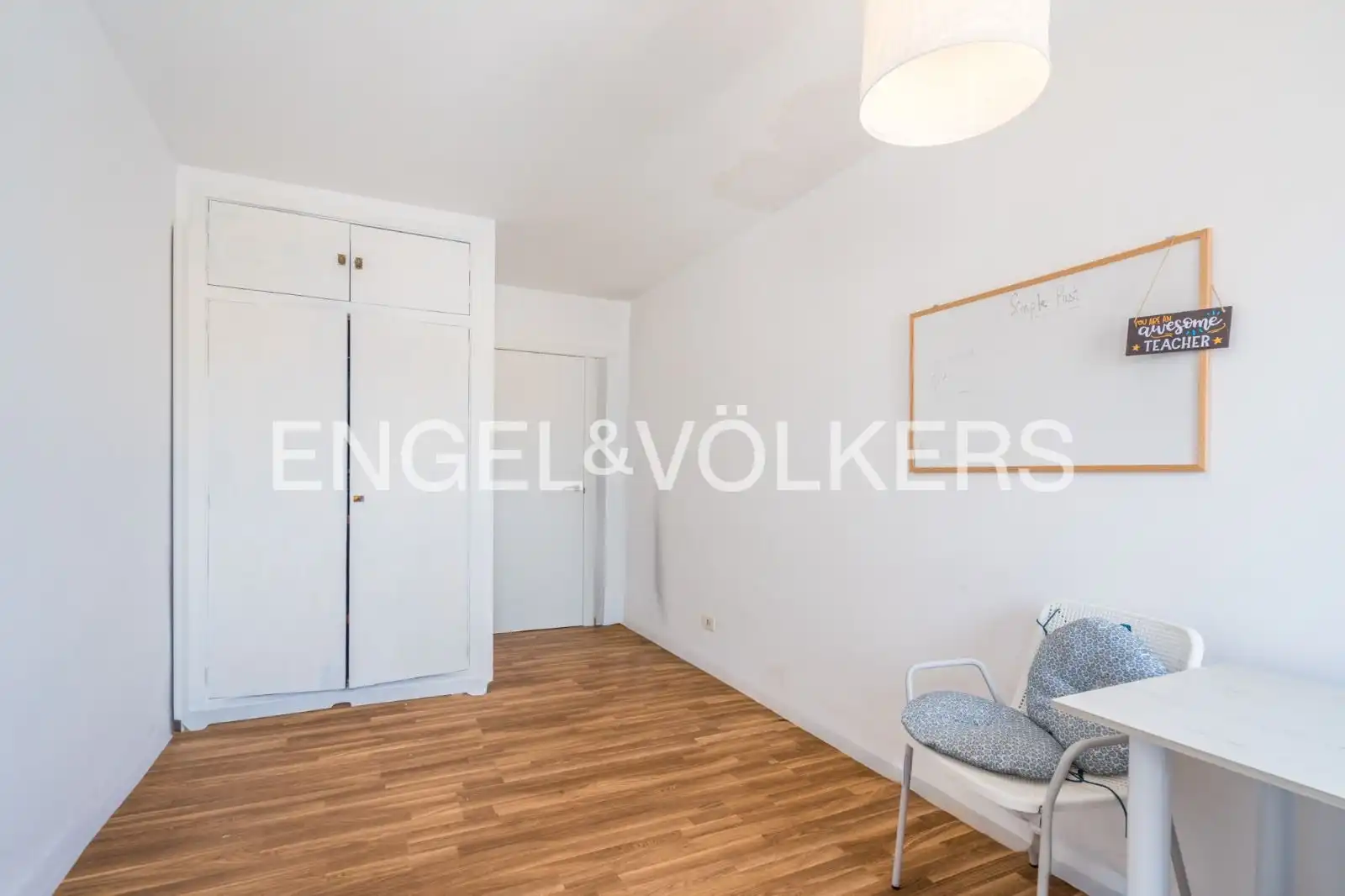 Bedroom of Flat for rent in Sagunto / Sagunt  with Air Conditioner, Heating and Parquet flooring