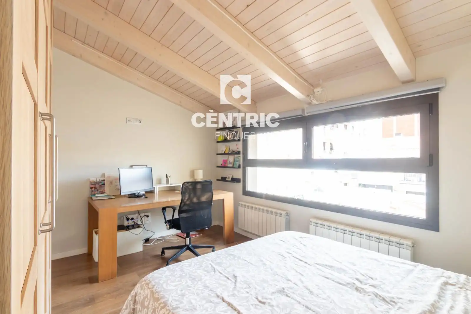 Habitación de Casa o chalet en venta en Terrassa con Aire acondicionado, Calefacción y Terraza
