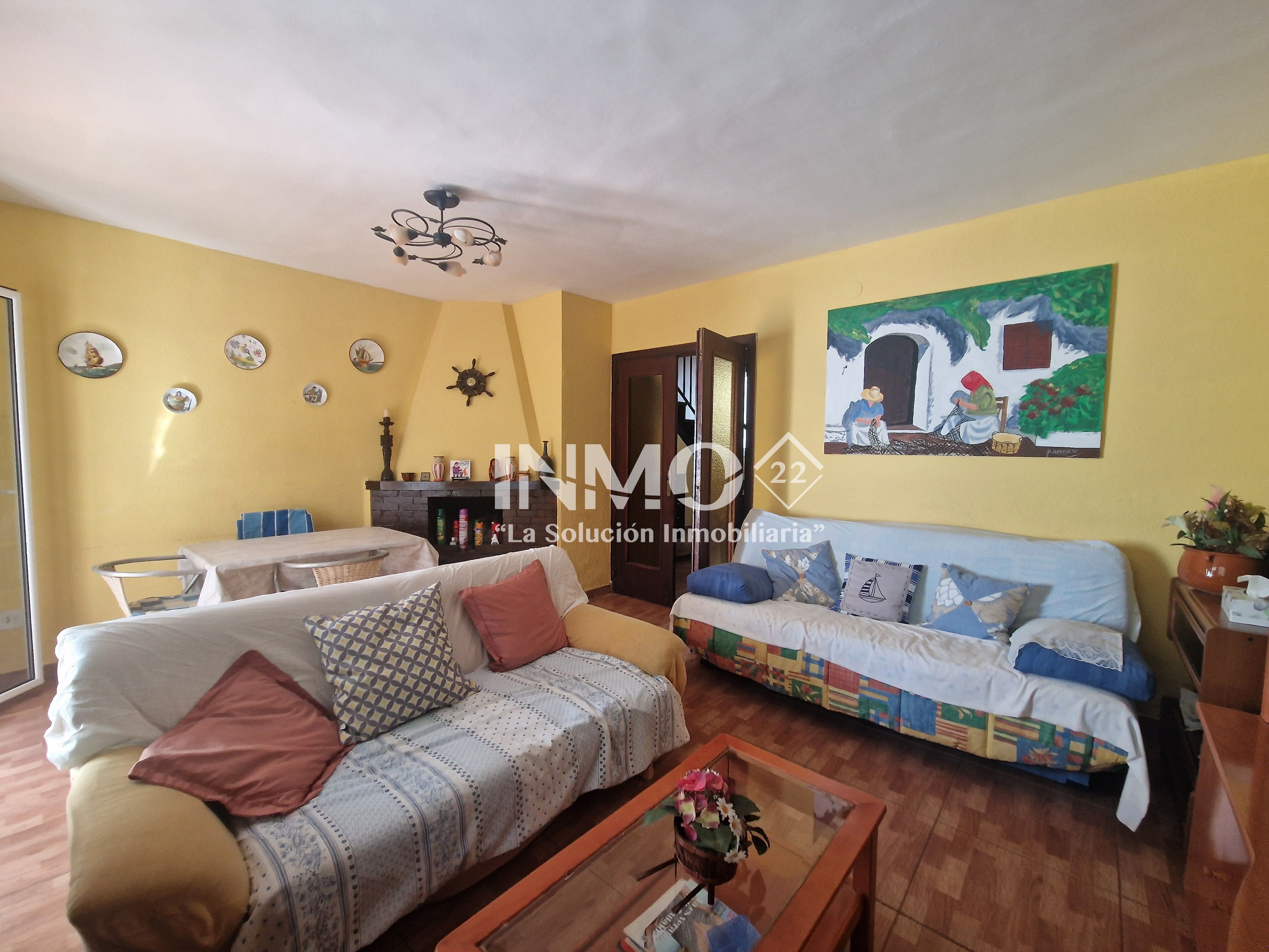 Living room of Single-family semi-detached for sale in Cambrils  with Private garden, Terrace and Storage room