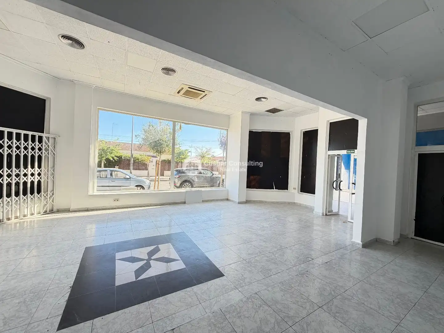 Business premises for sale in N/A