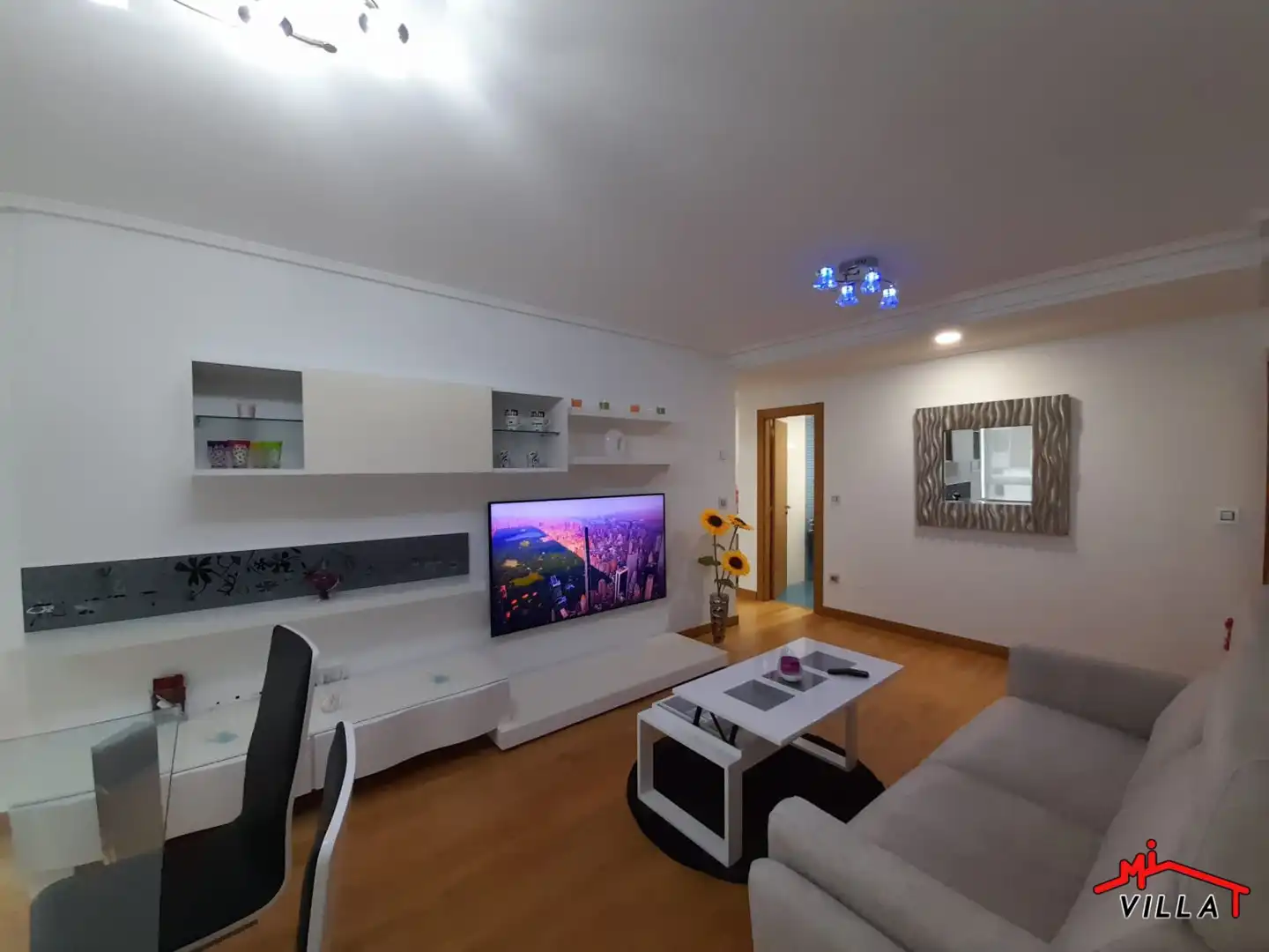 Sala de estar de Piso de alquiler en Bárcena de Cicero con Calefacción, Amueblado y Balcón