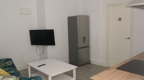 Foto 4 de Apartamento de alquiler en Calle Ruiz Tagle, 41, Casco Antiguo, Algeciras