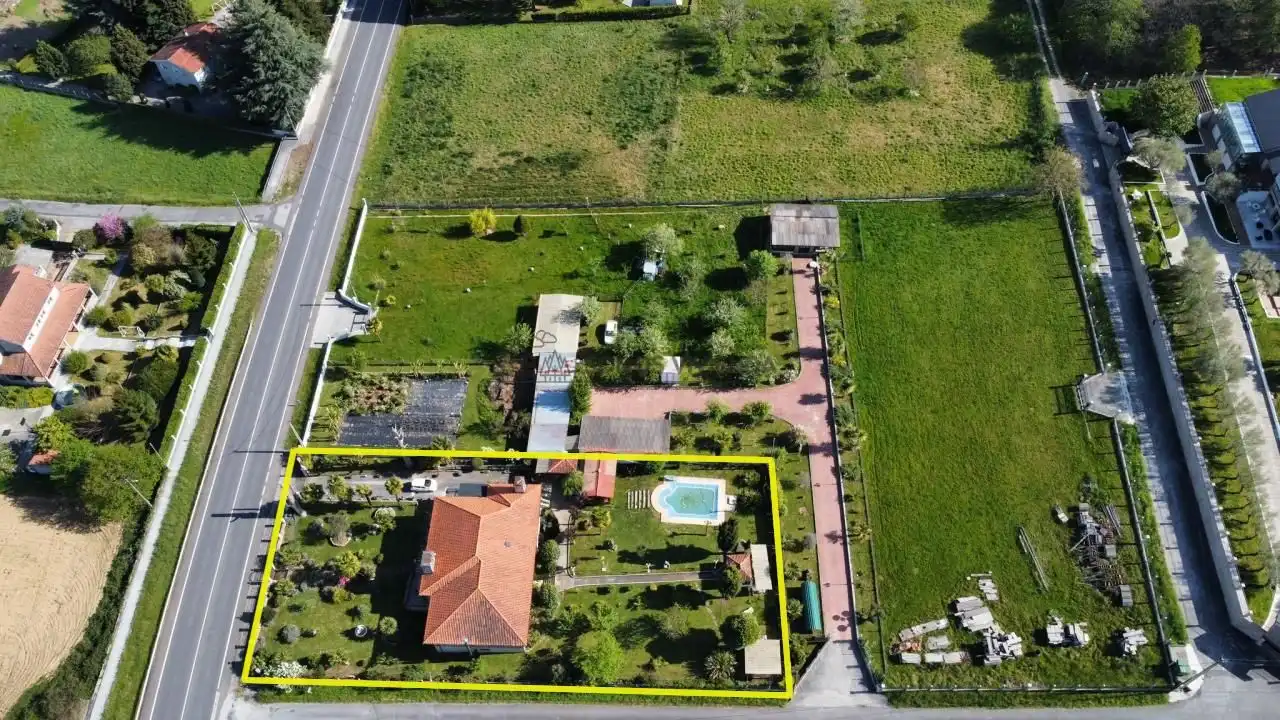Casa amb terrassa en venda a Barbadás, imagen 47
