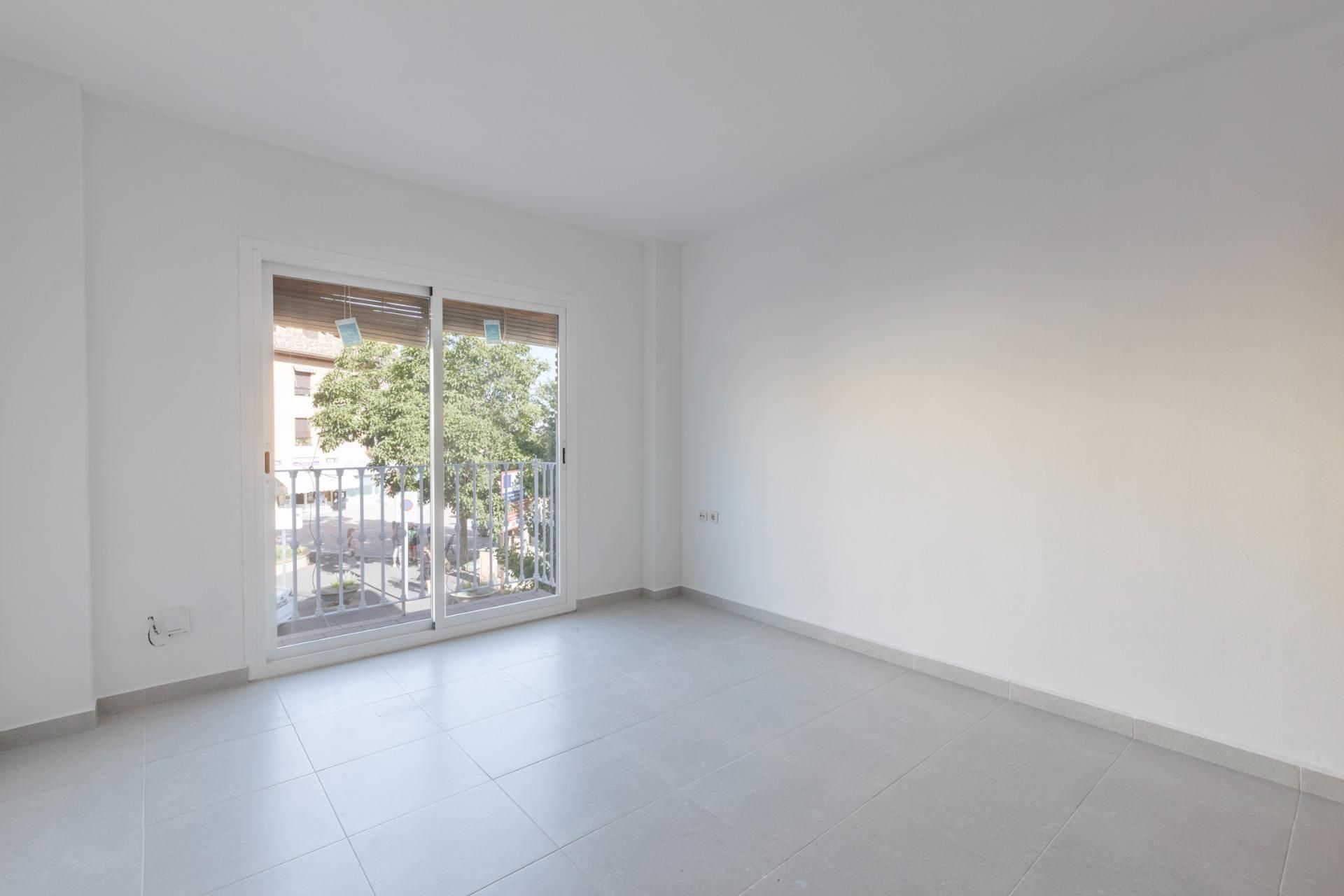 Habitación de Piso en venta en Monachil con Balcón