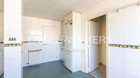 Foto 5 de Apartamento en venta en Concepción, Madrid