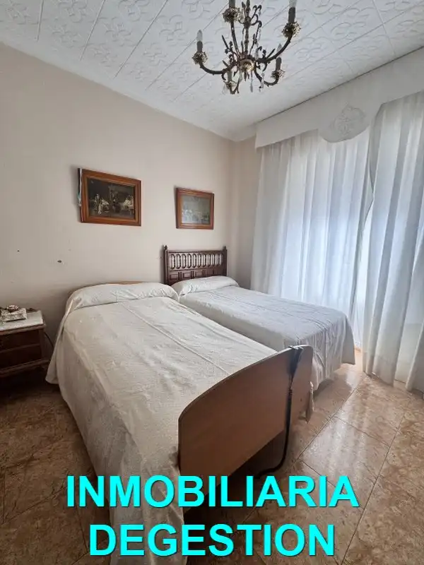 Adossat amb terrassa en venda a Calle Áurea Galindo, imagen 17