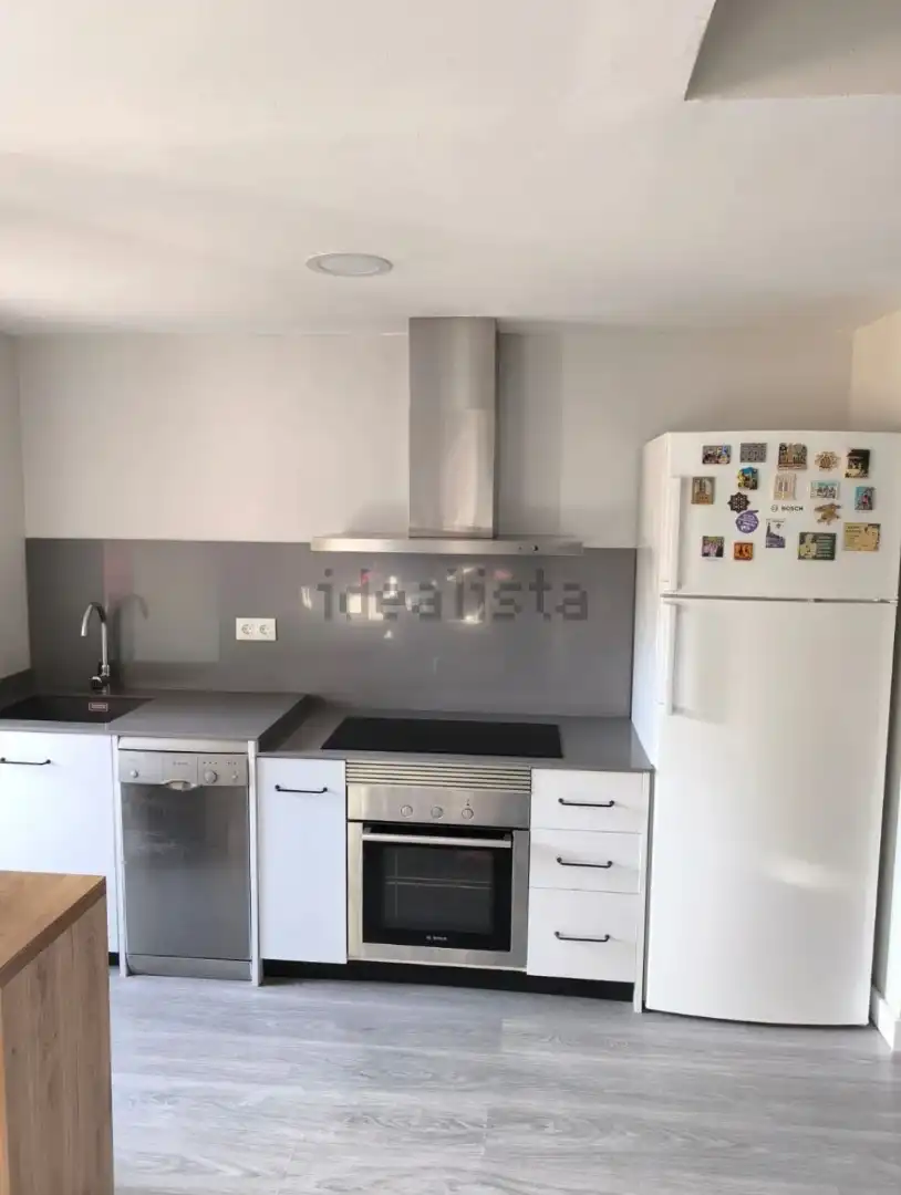 Cocina de Piso en venta en Valencia con Aire acondicionado, Amueblado y Horno