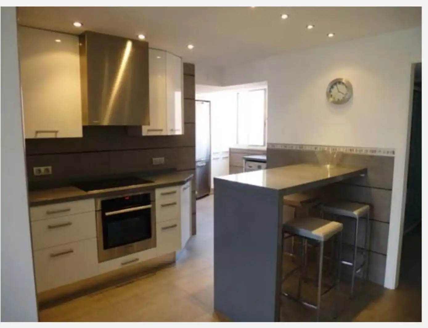 Cuina de Apartament en venda en Benicasim / Benicàssim amb Parquet, Moblat i Rentadora
