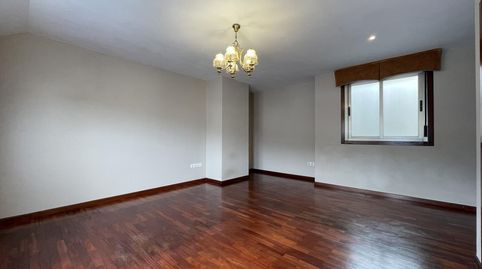 Foto 4 de Piso en venta en Alcalde Manuel Platas Varela, Oseiro, Arteixo