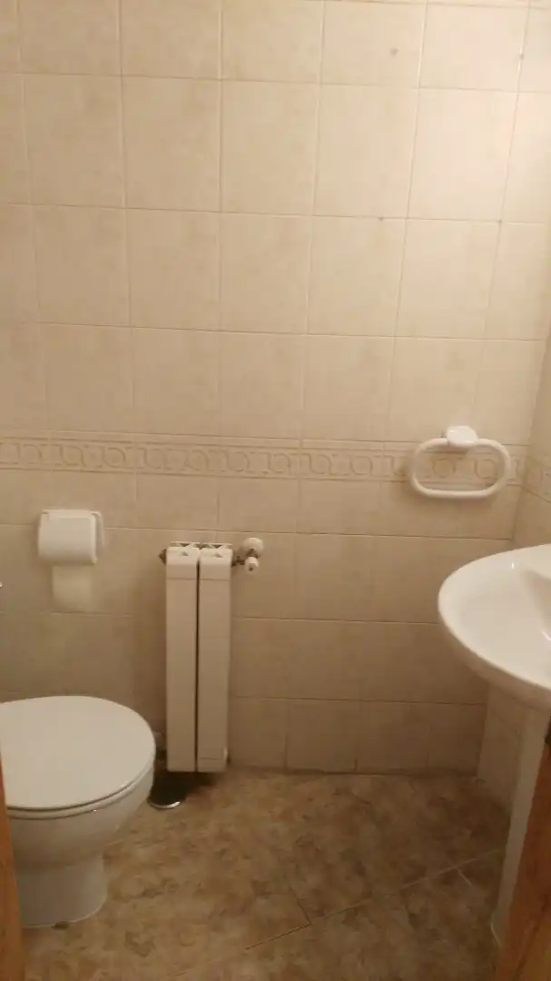 Baño de Dúplex en venta en Alpedrete con Calefacción y Balcón