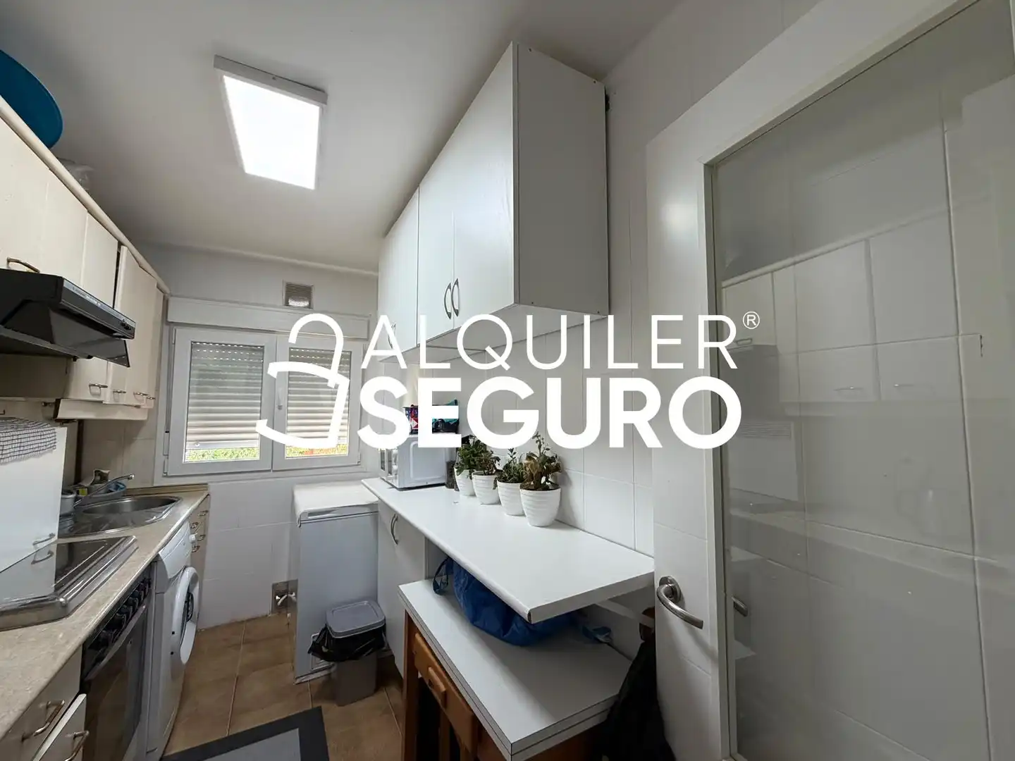 Flat for rent in campo de la paloma, Palomeras Sureste