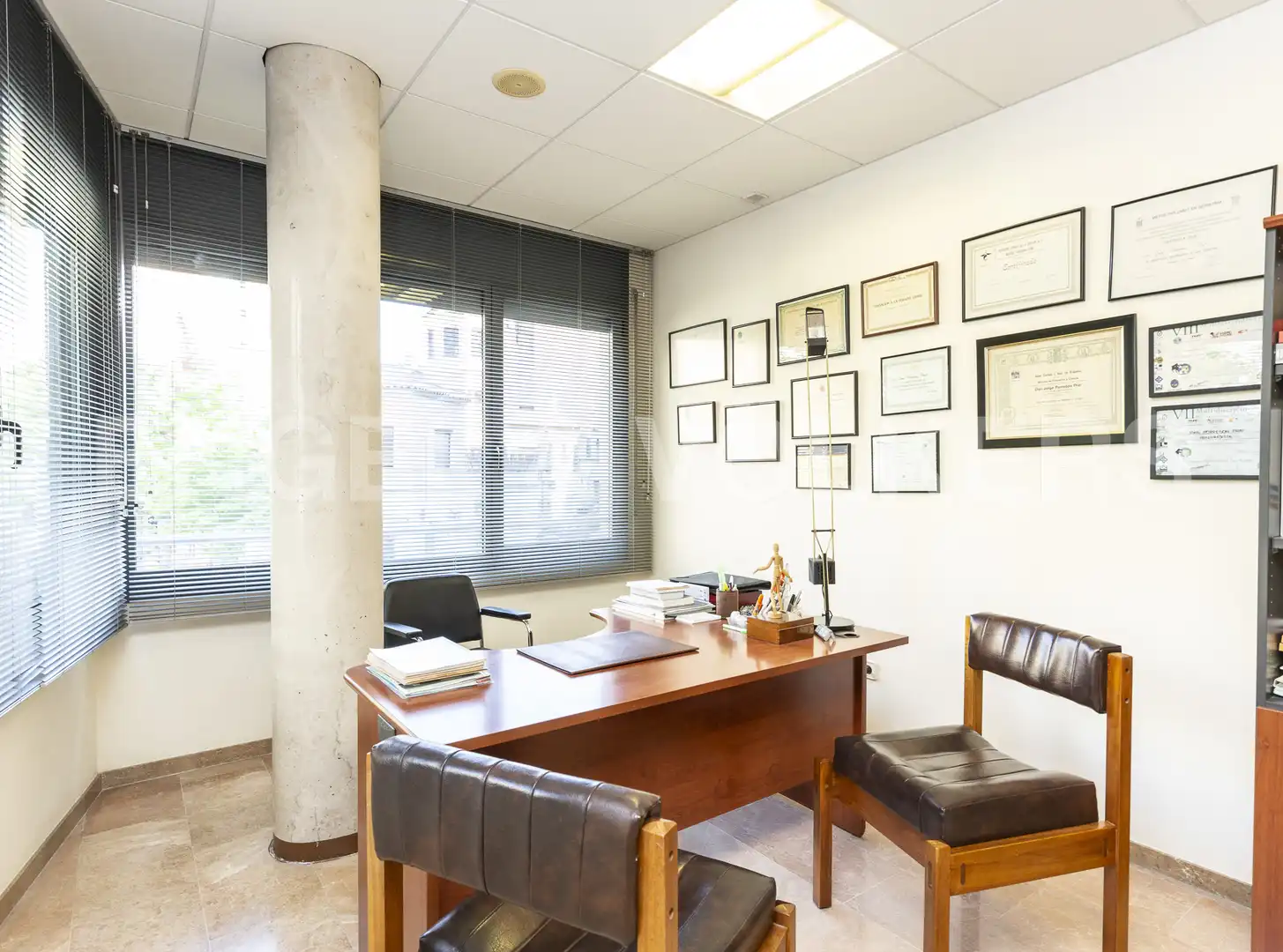 Office for sale in Manresa