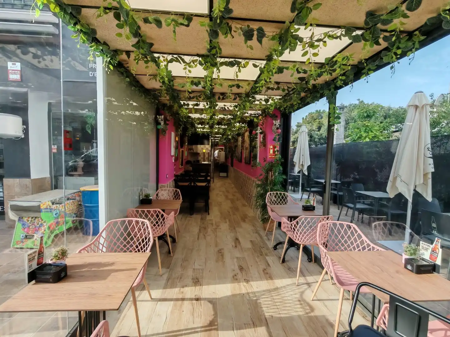 Terrasse von Geschaftsraum zur Miete in Lliçà d'Amunt mit Klimaanlage, Heizung und Terrasse