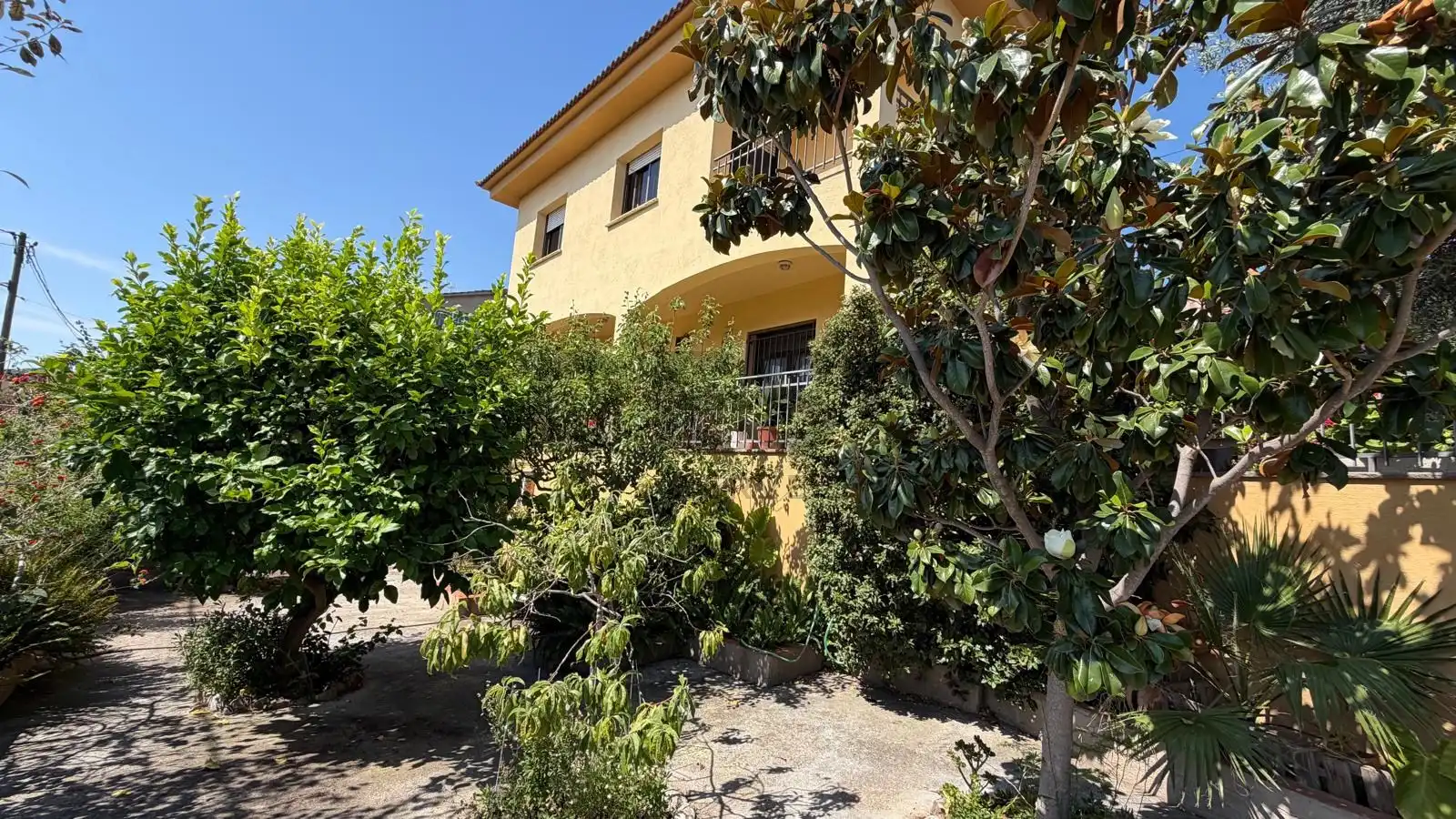 Außenansicht von Wohnung zum Verkauf in Caldes de Montbui mit Heizung, Terrasse und Abstellraum