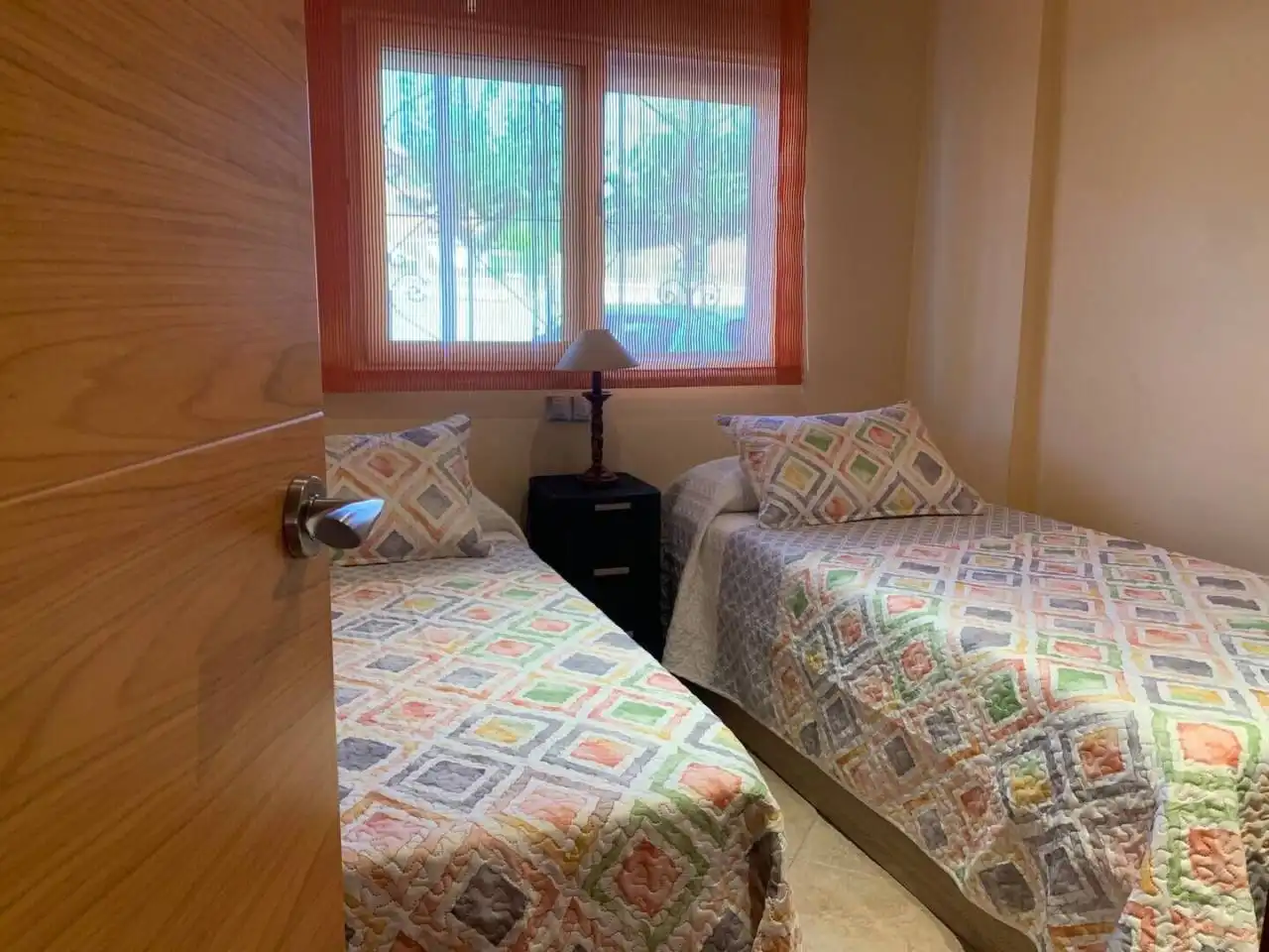 Habitación de Apartamento en venta en Salou con Aire acondicionado, Terraza y Piscina comunitaria
