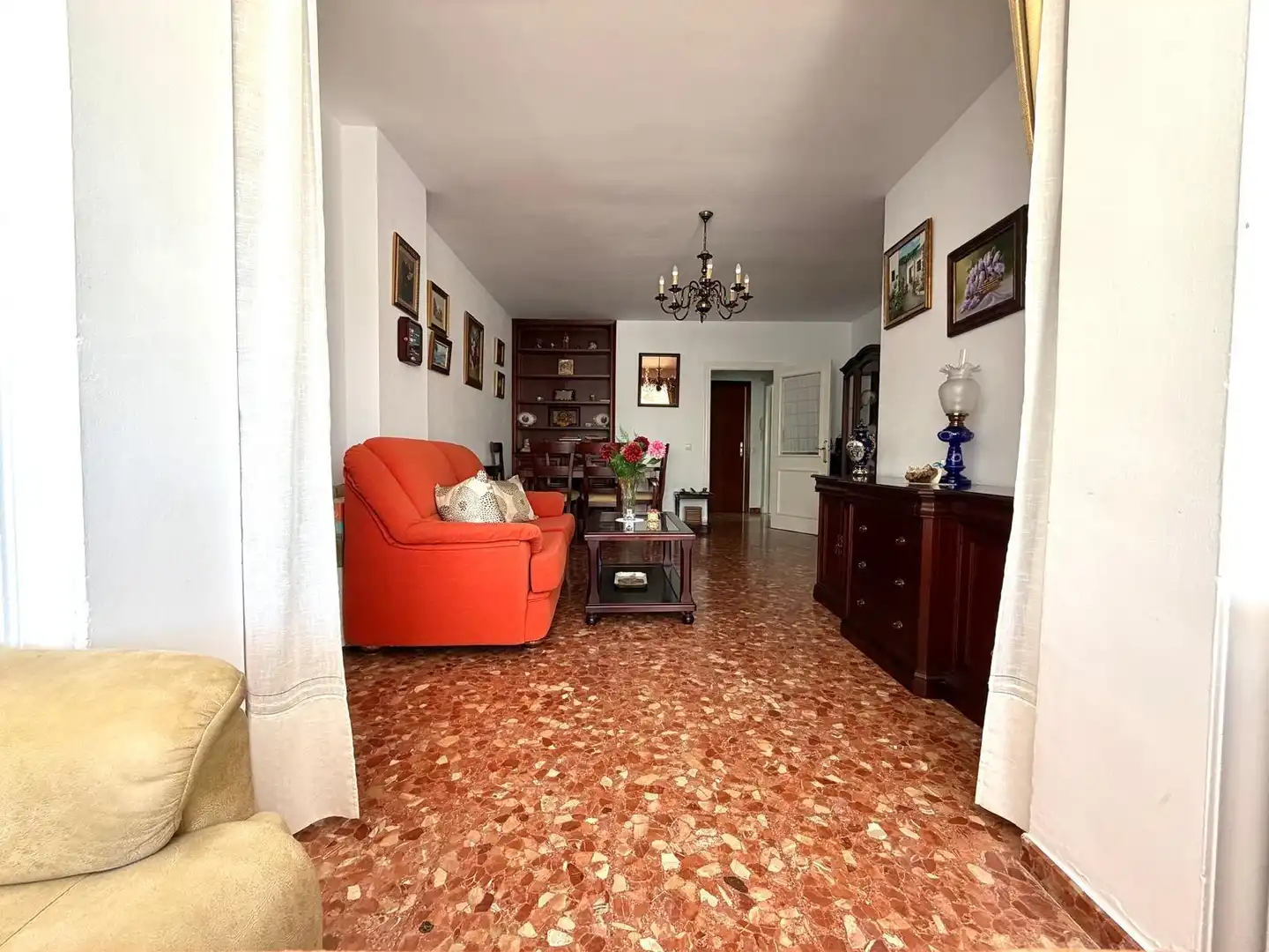 Sala d'estar de Pis en venda en El Puerto de Santa María amb Terrassa i Piscina comunitària