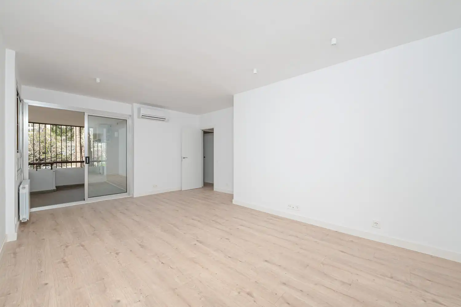 Flat with lift for sale in Ciudad Lineal, imagen 4