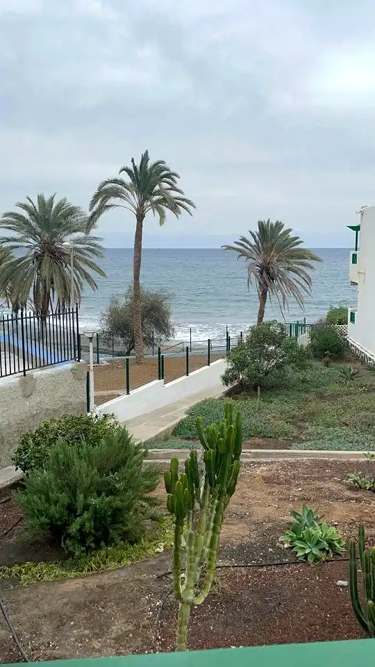Planta baja de alquiler en Azucenas, San Agustín - Bahía Feliz