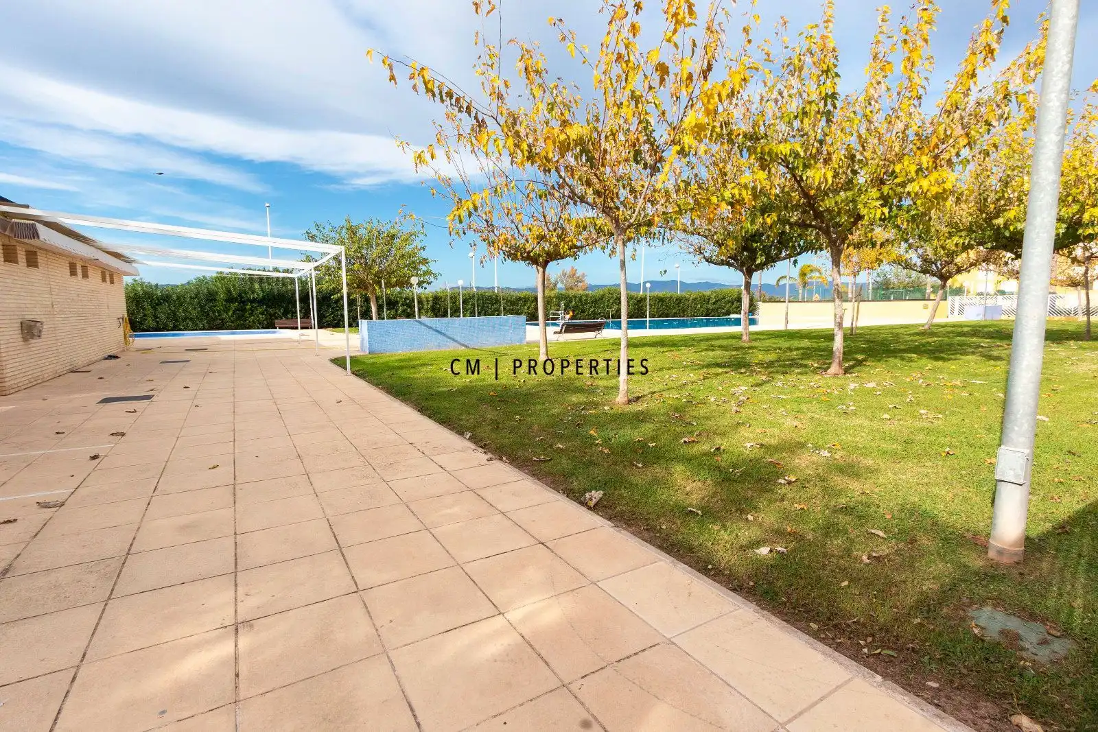 Attic for rent in Salines, de Les, Corinto - Almarda