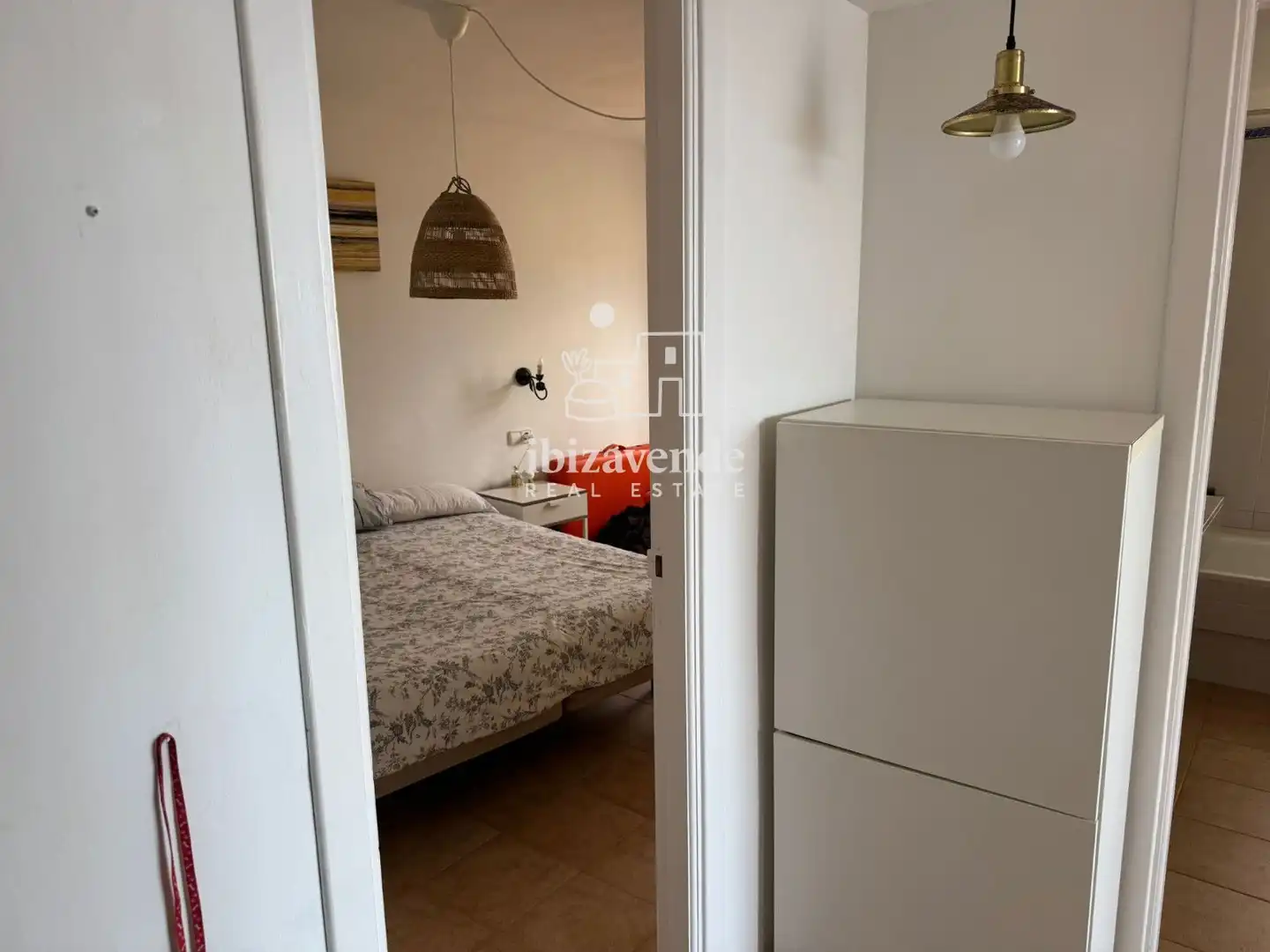 Habitación de Ático de alquiler en Santa Eulària des Riu con Terraza, Piscina y Amueblado