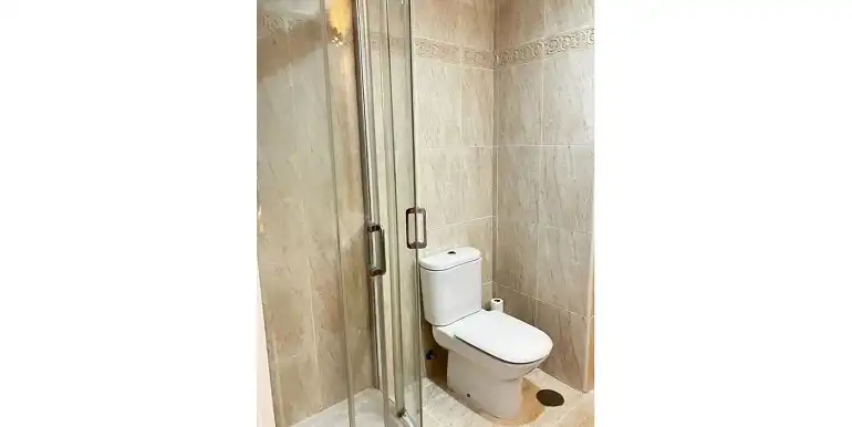 Bathroom of Houses for sale in Palencia  with Heating, Private garden and Storage room