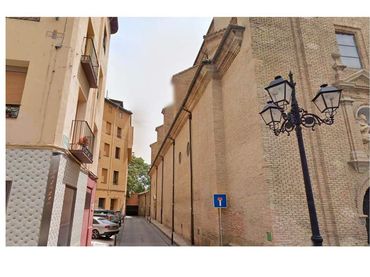 Individuale in affitto a Calle Azlor 4