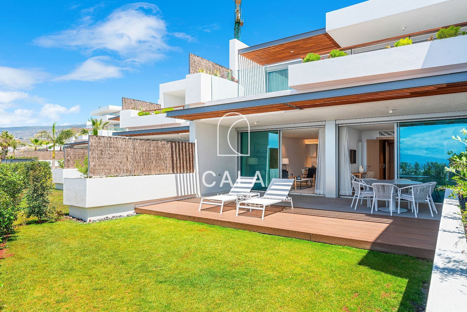 Terraza de Apartamento en venta en Guía de Isora con Aire acondicionado, Calefacción y Jardín privado