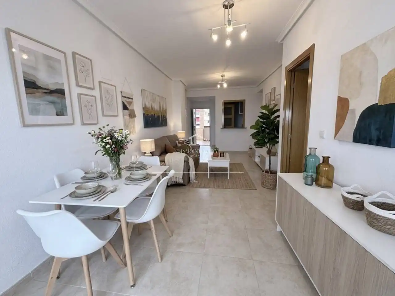 Apartament amb piscina en venda a Calle Alemania 6, imagen 2
