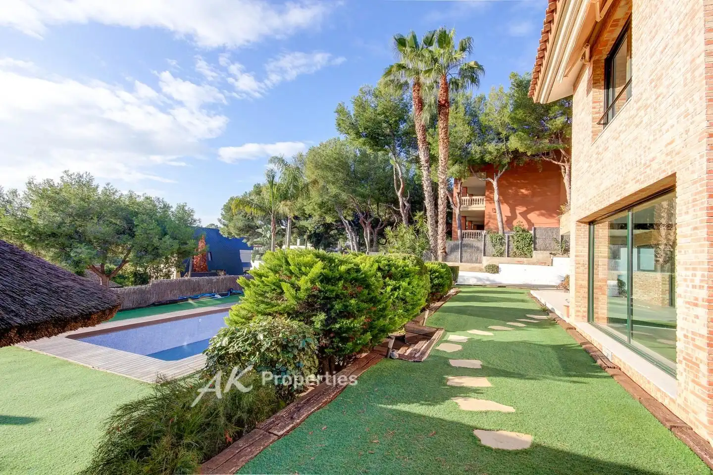 Garten von Haus oder Chalet zur Miete in Castelldefels mit Klimaanlage, Privatgarten und Terrasse