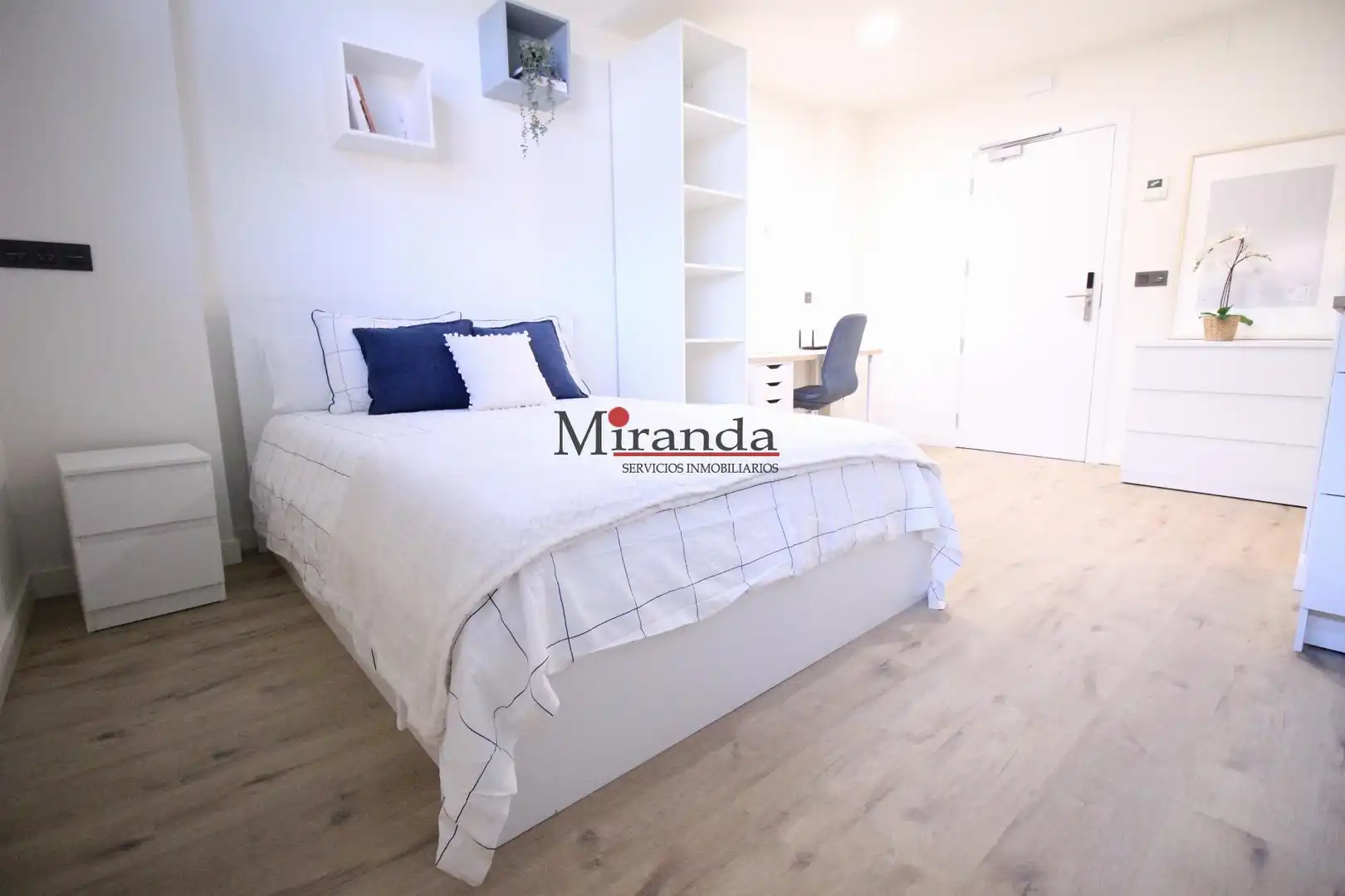 Habitación de Estudio para compartir en Villaviciosa de Odón con Aire acondicionado, Calefacción y Terraza