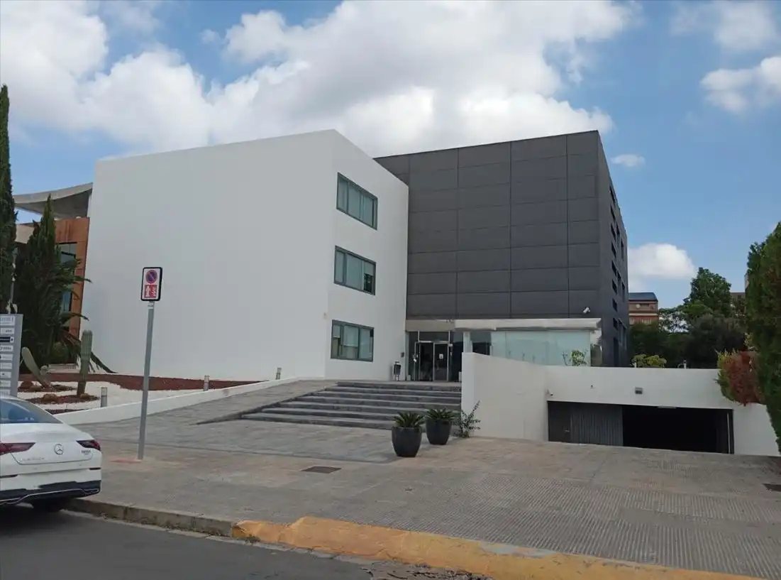 Individual for sale in Carrer de Charles Robert Darwin 20, imagen 7