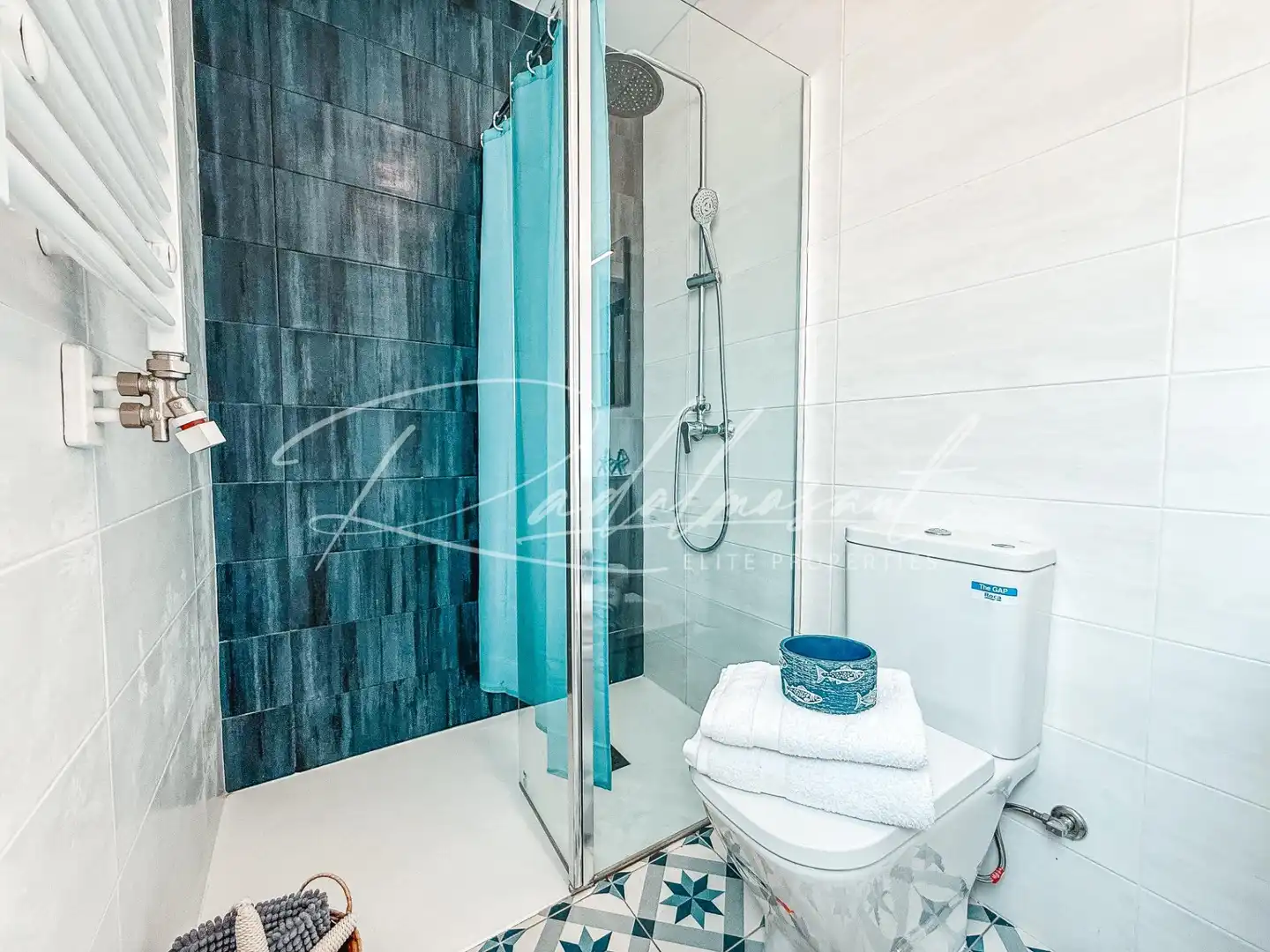 Baño de Casa adosada en venta en Cambrils con Calefacción, Jardín privado y Terraza