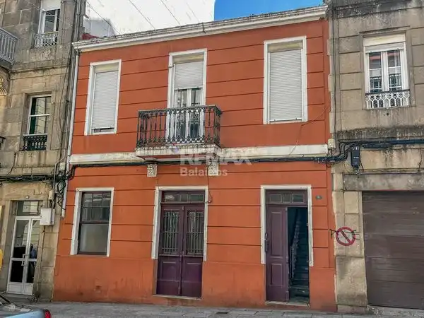 Vista exterior de Casa o xalet en venda en Centro Urbano