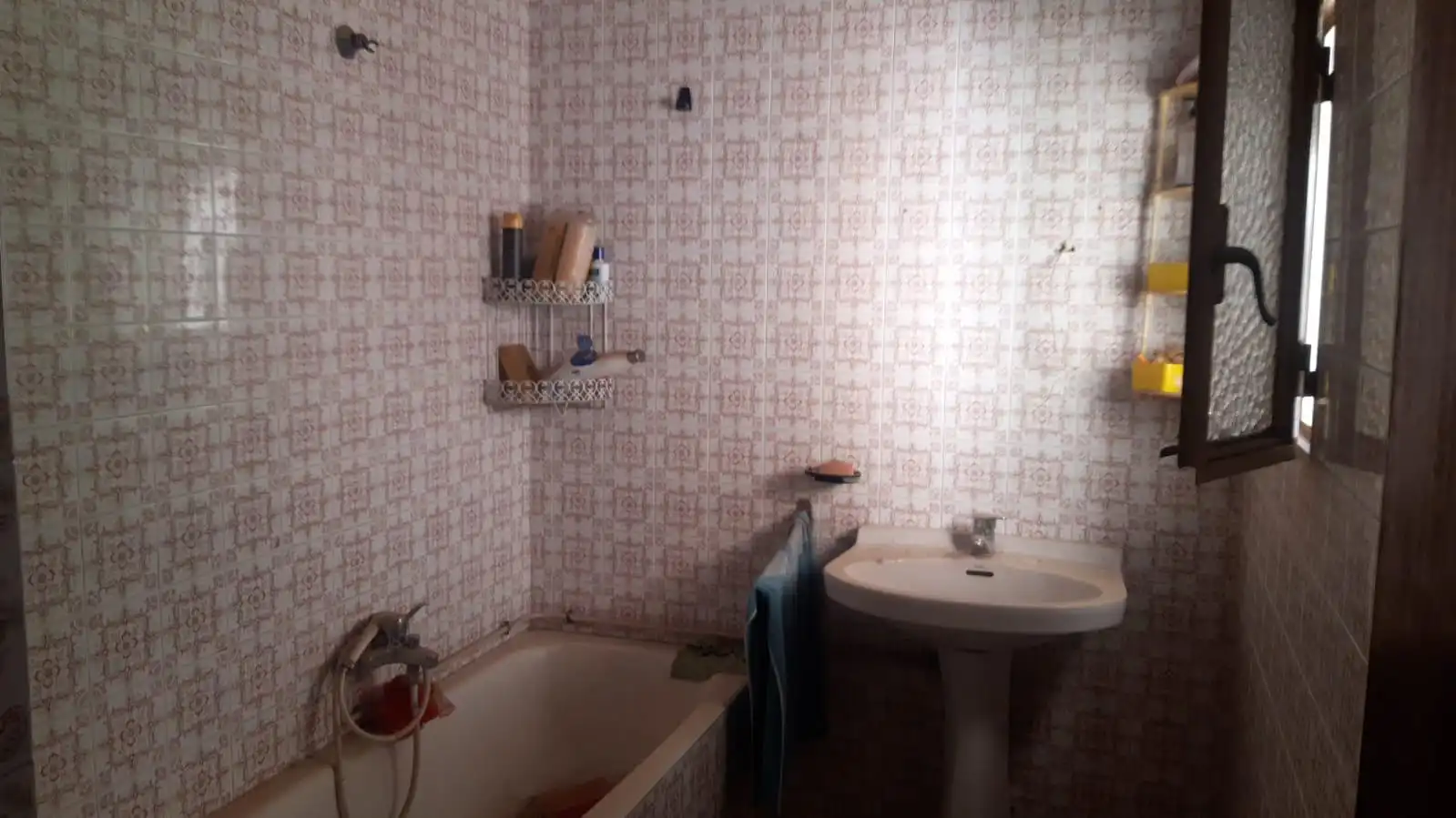 Casa adosada en venta en Montealegre del Castillo