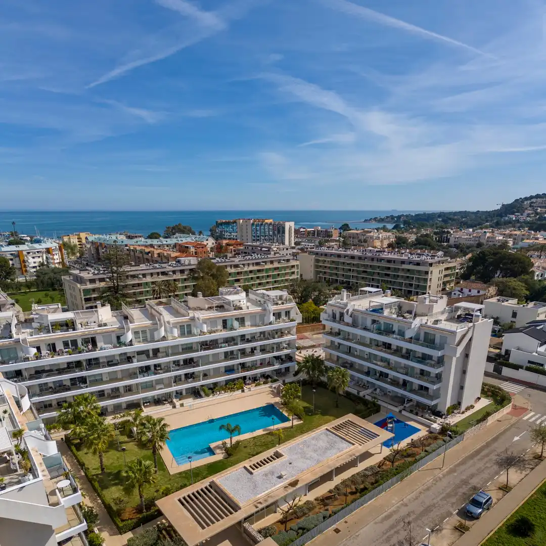 Außenansicht von Dachboden zum Verkauf in Dénia mit Klimaanlage, Heizung und Terrasse