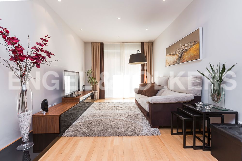 Living room of Apartment to rent in Boadilla del Monte  with Air Conditioner, Heating and Parquet flooring