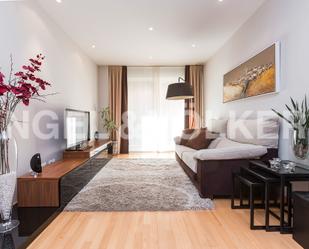 Sala d'estar de Apartament de lloguer en Boadilla del Monte amb Aire condicionat, Calefacció i Parquet