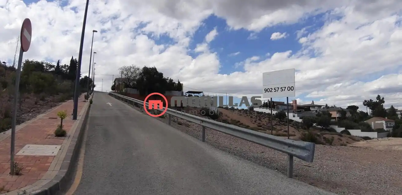 Lands and plots for sale in Calle Maestro José López Ruiz 13, imagen 2
