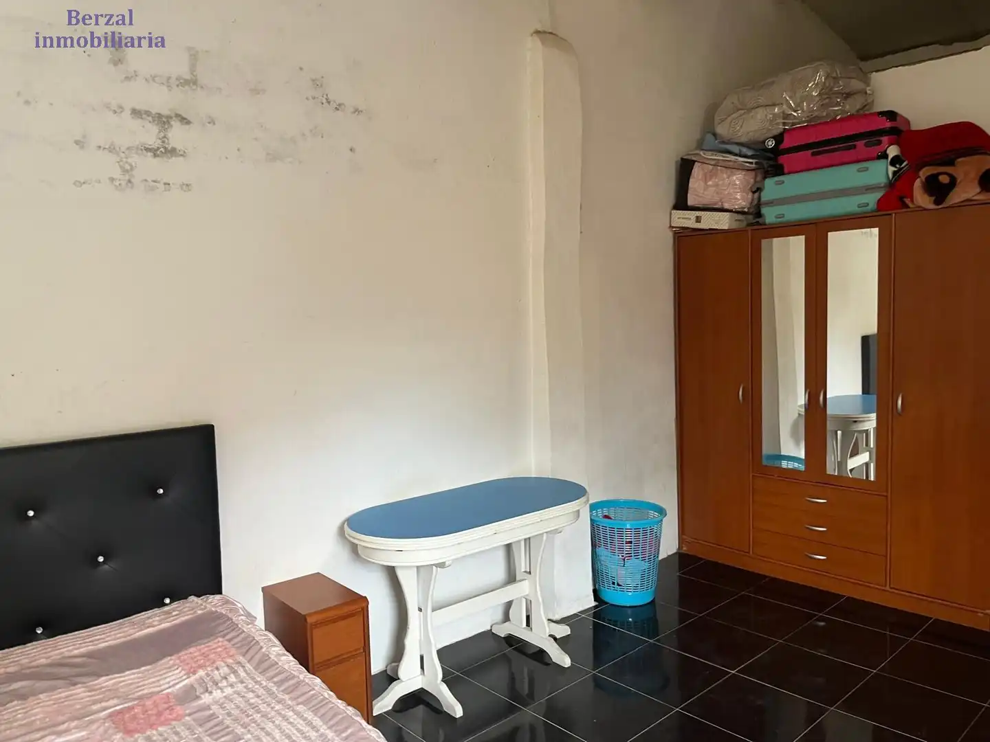 Habitación de Casa o chalet en venta en Fuenmayor con Terraza y Trastero