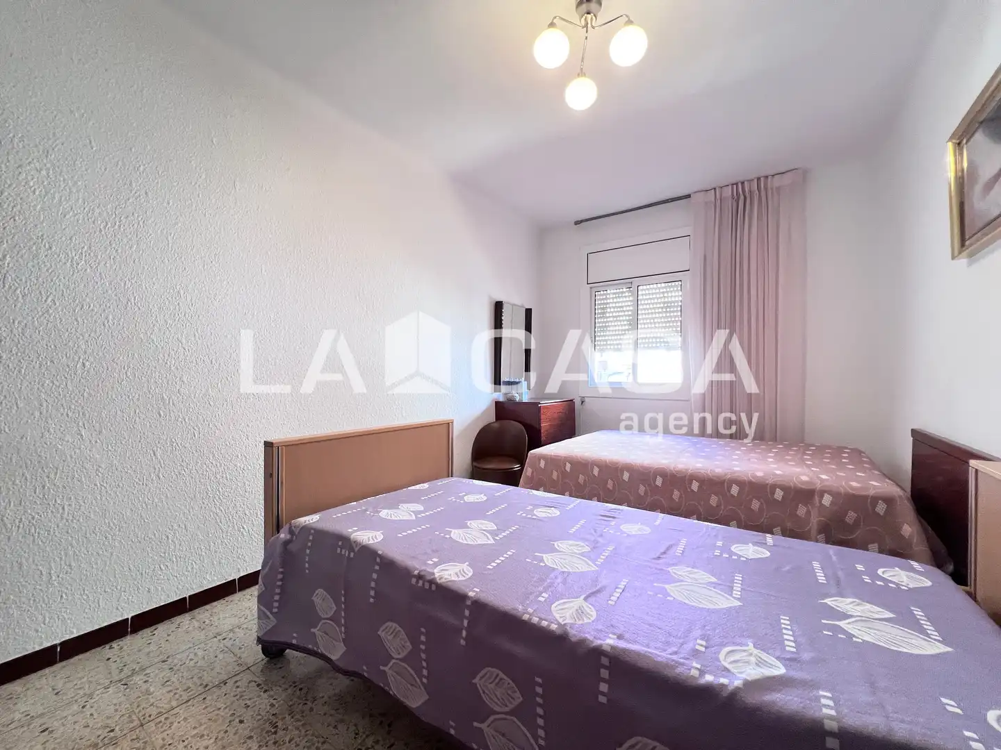 Schlafzimmer von Wohnung zum Verkauf in Badalona mit Balkon