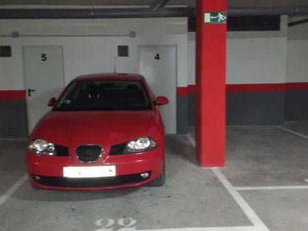 Garaje en Alquiler en Carrer de Virgili, 14 en Sant Andreu de Palomar
