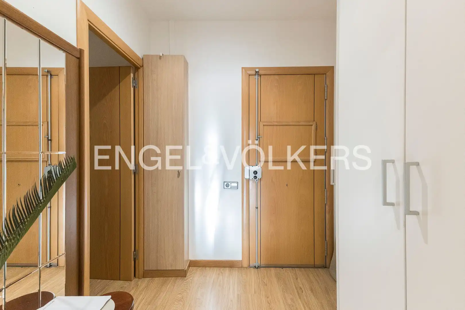 Piso en venta en Barcelona con Aire acondicionado, Calefacción y Balcón