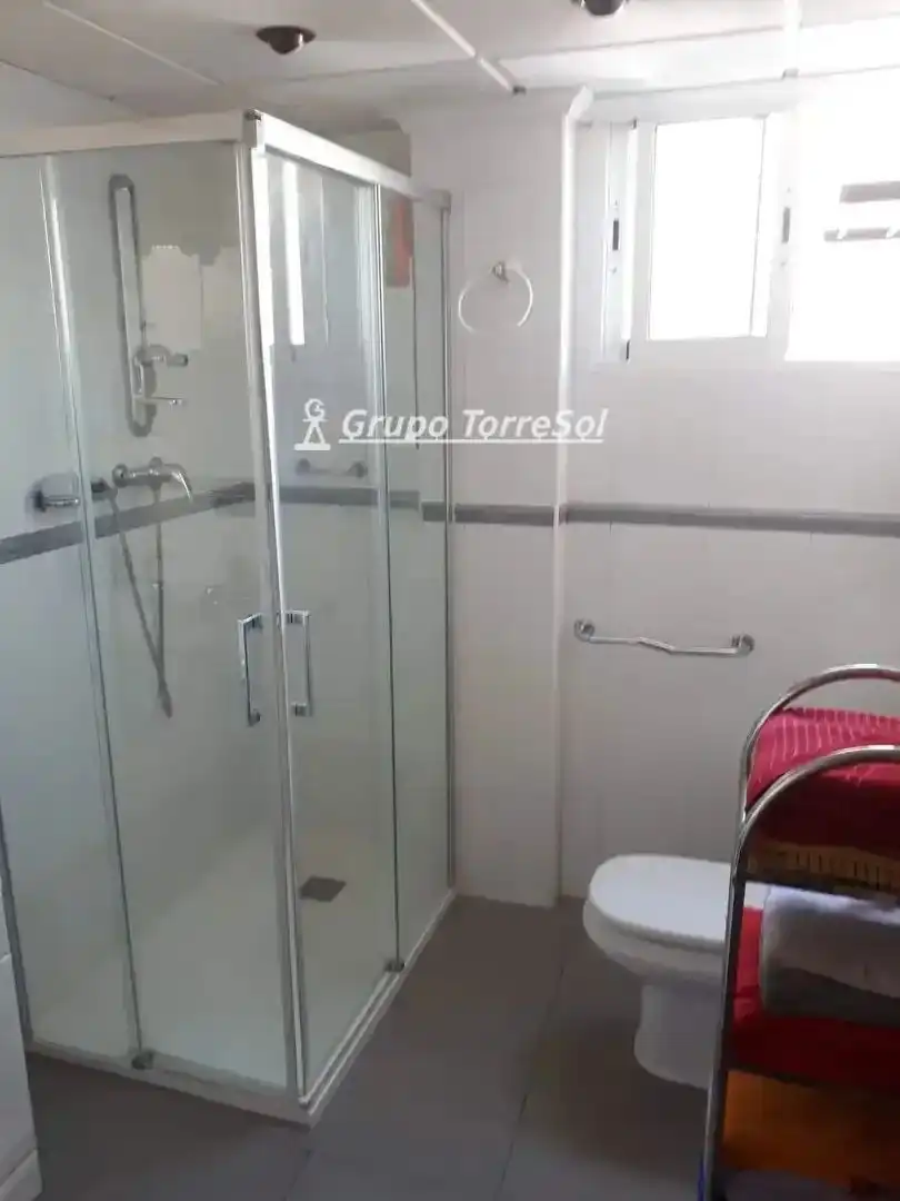 Bathroom of Flat for sale in Elche / Elx  with Air Conditioner, Heating and Terrace