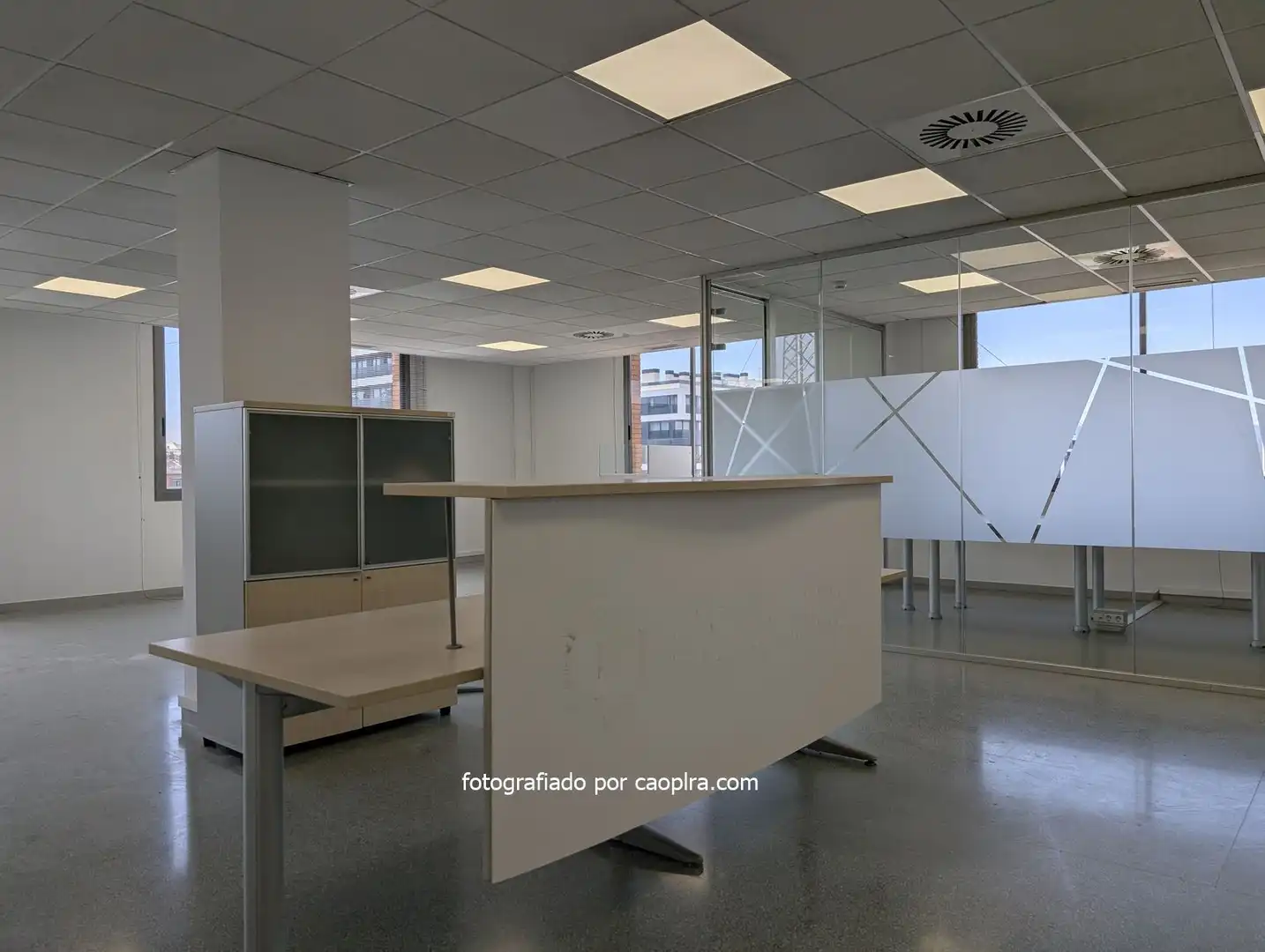 Office for rent in Sant Just Desvern  with Air Conditioner and Heating