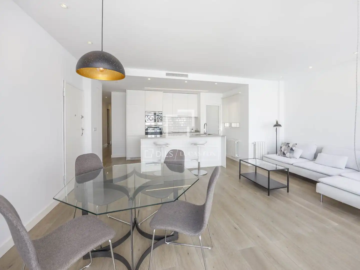 Sala d'estar de Àtic de lloguer en Valencia amb Aire condicionat, Calefacció i Parquet