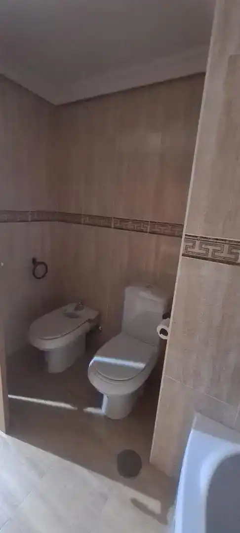 Badezimmer von Wohnung zur Miete in Peñamefecit - Avda Barcelona